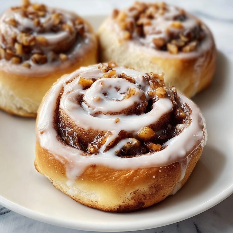 Apple Cinnamon Rolls with Creamy Glaze Recipe